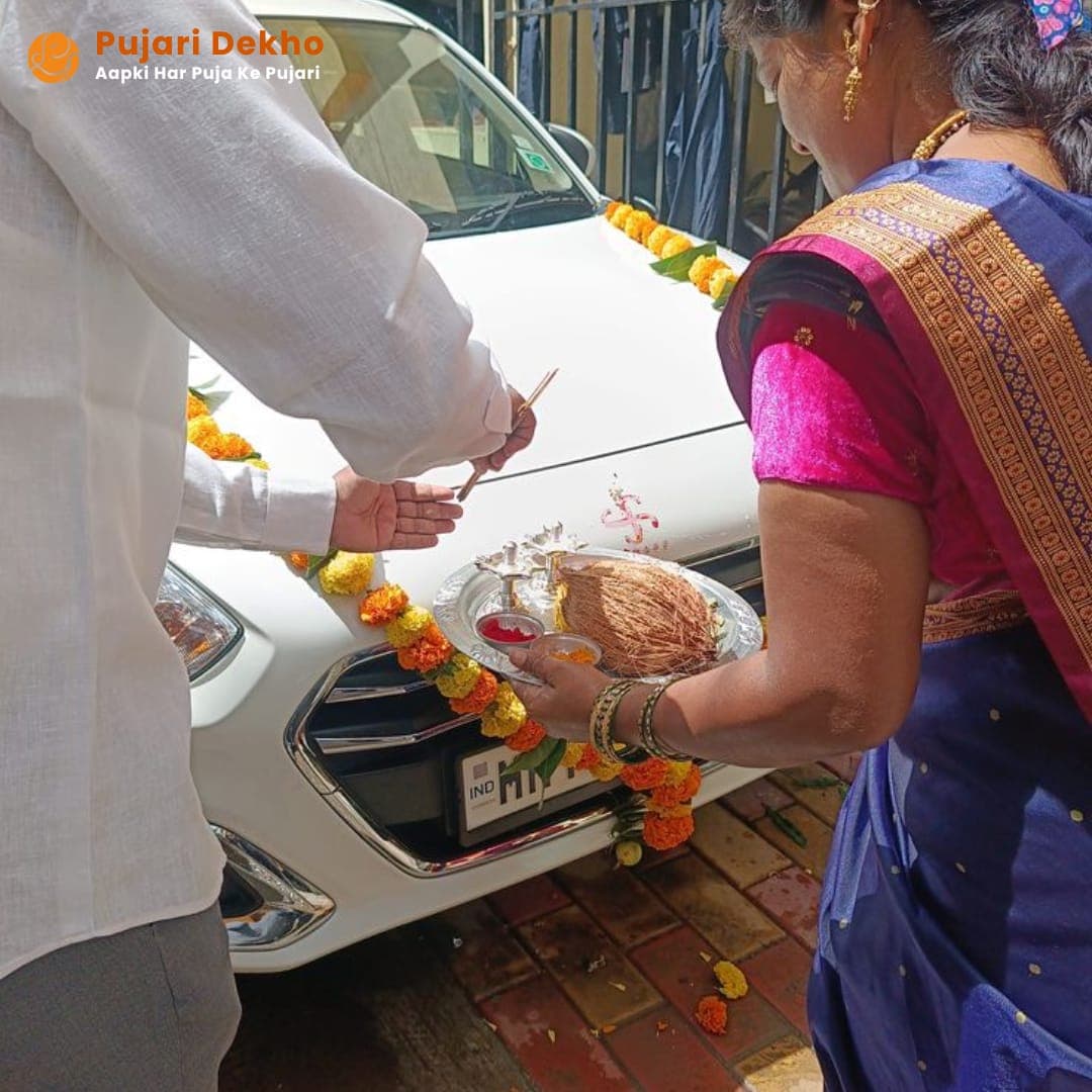 Vahan Pujan detail 1
